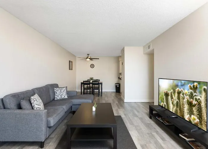 2br Cozy Near Dt With Pools & Gym Mesa