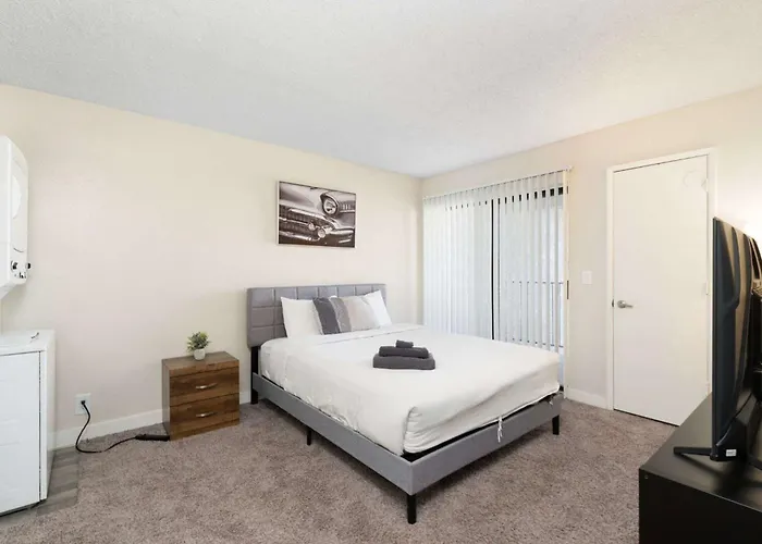 Apartment 2br Cozy Near Dt With Pools & Gym Mesa